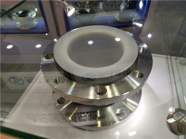 机电设备DN125/DN150不锈钢橡胶衬氟软连接 机电设备DN125/DN150不锈钢橡胶衬氟软连接