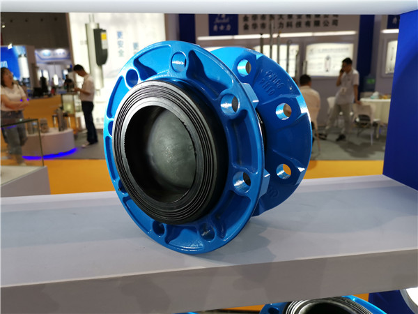 河边水泵房用DN80/DN100球墨橡胶接头 河边水泵房用DN80/DN100球墨橡胶接头